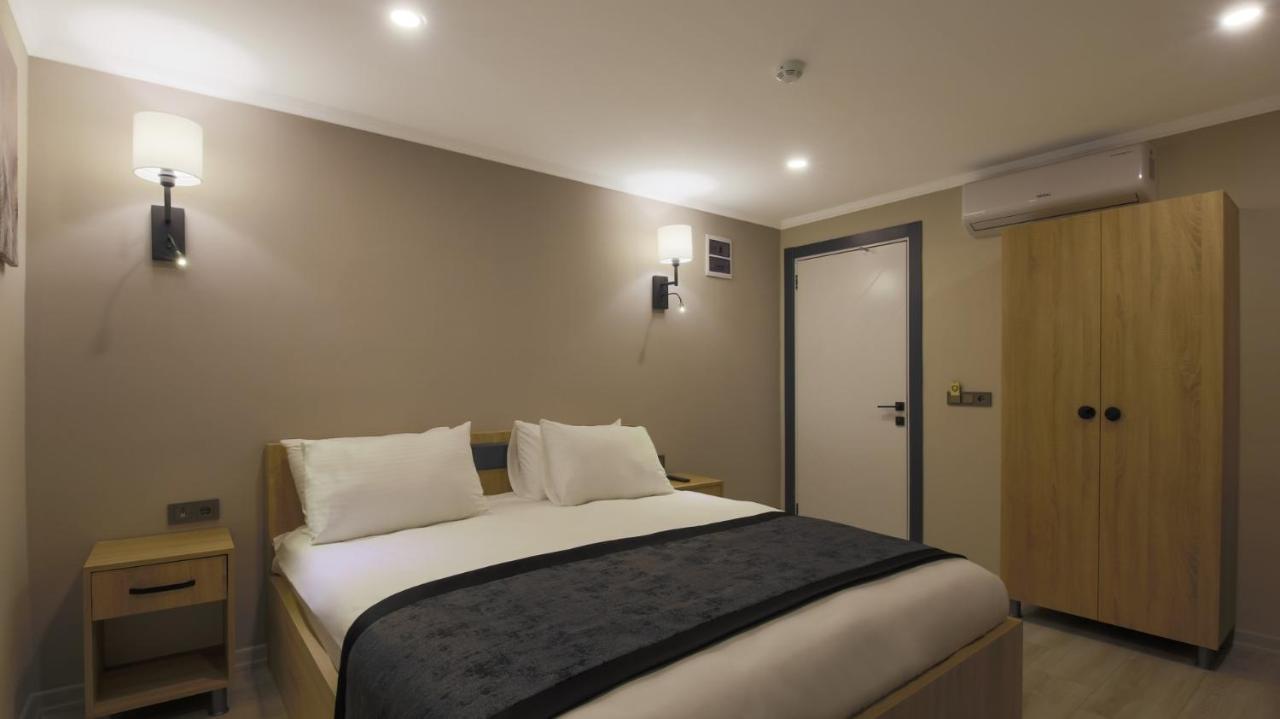 Side Leon Otel エクステリア 写真